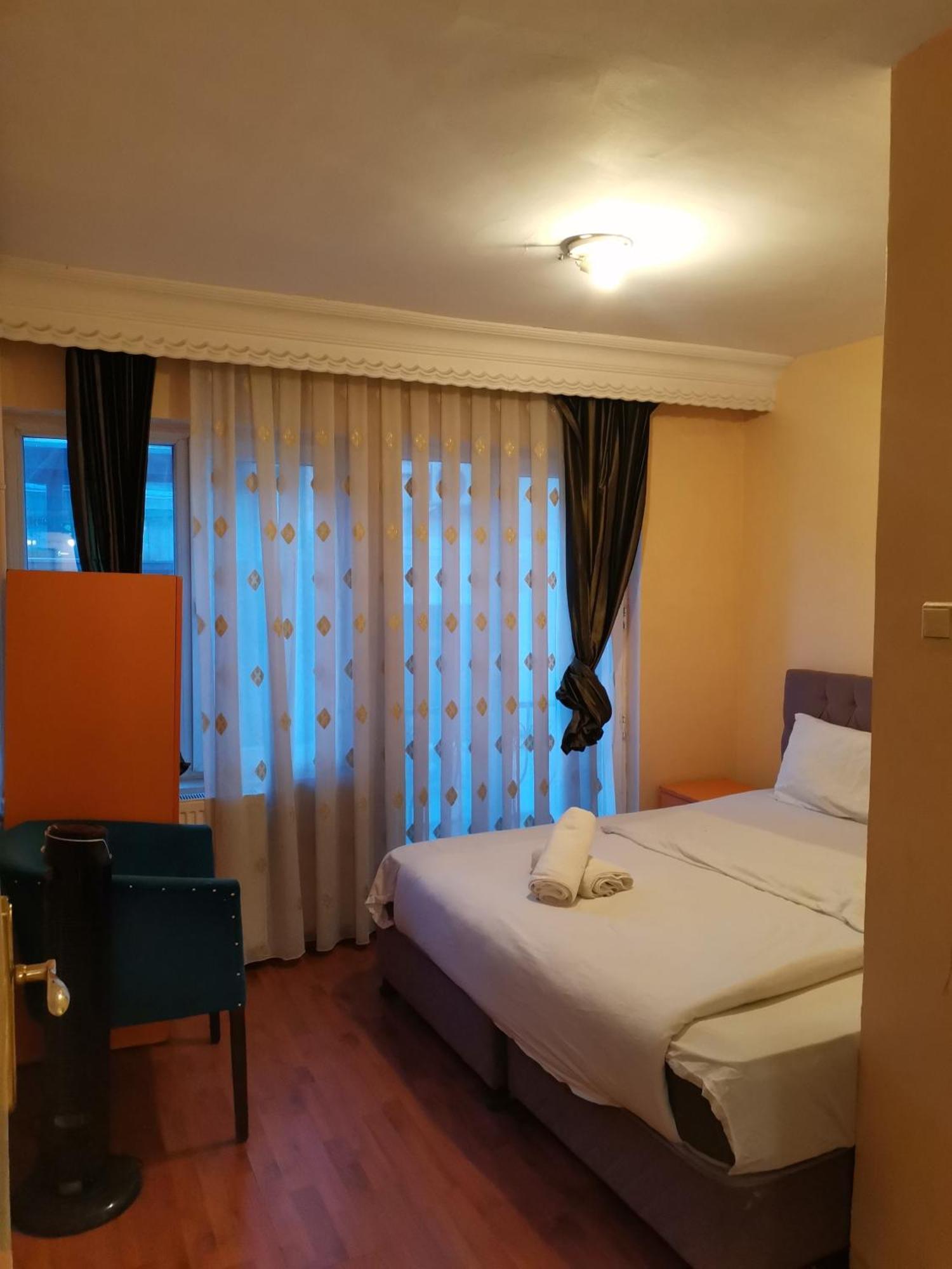 Taksim Sato Hotel Istanbul Bilik gambar